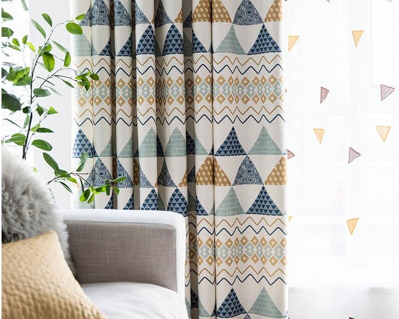 Curtains With Geometric Design