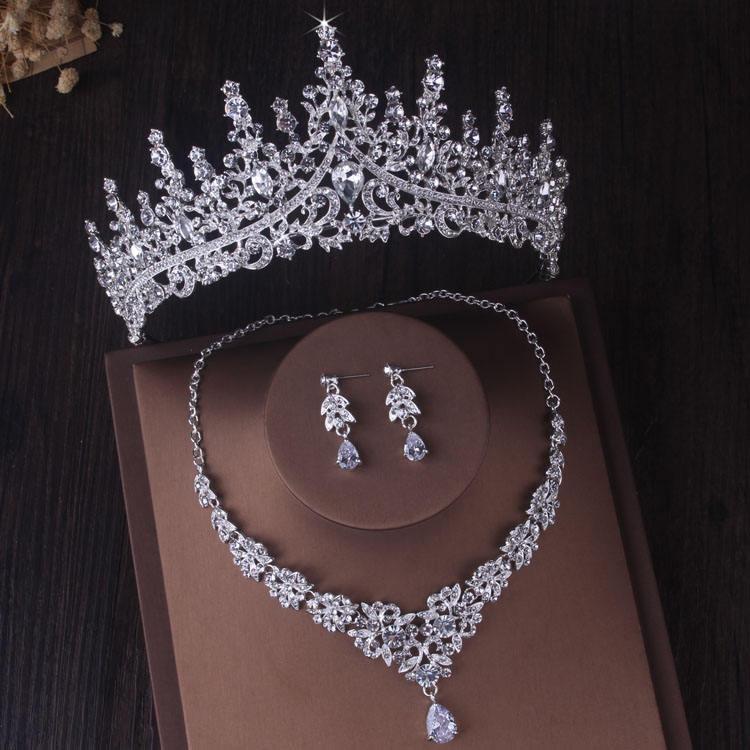 Jewellery Set For Wedding | Crystal Necklace Set