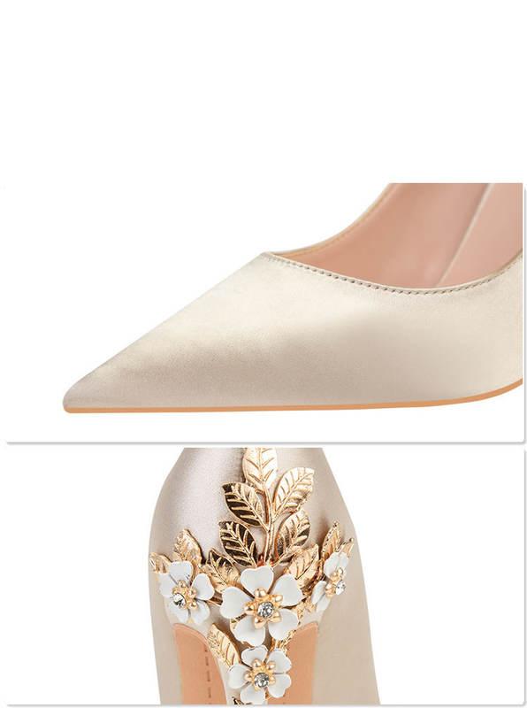 Floral Bridal Shoes | Pointed Toe Pumps