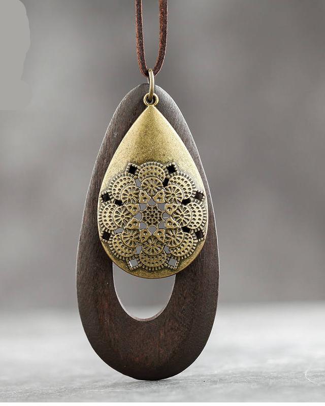 Oval Wooden Necklace | Geometric Pendant | Handmade Fashion Jewelry