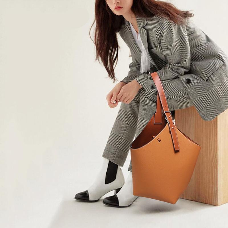 Luxury Bags For Women | Women's Handbag Sale